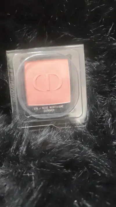 Bronze DIOR - miniatura 2