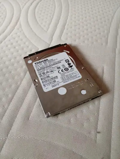Disco Duro Toshiba 500GB MQ01ACF050 - miniatura 2