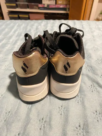 Zapatillas negras Skechers para mujer, talla 31 - miniatura 3
