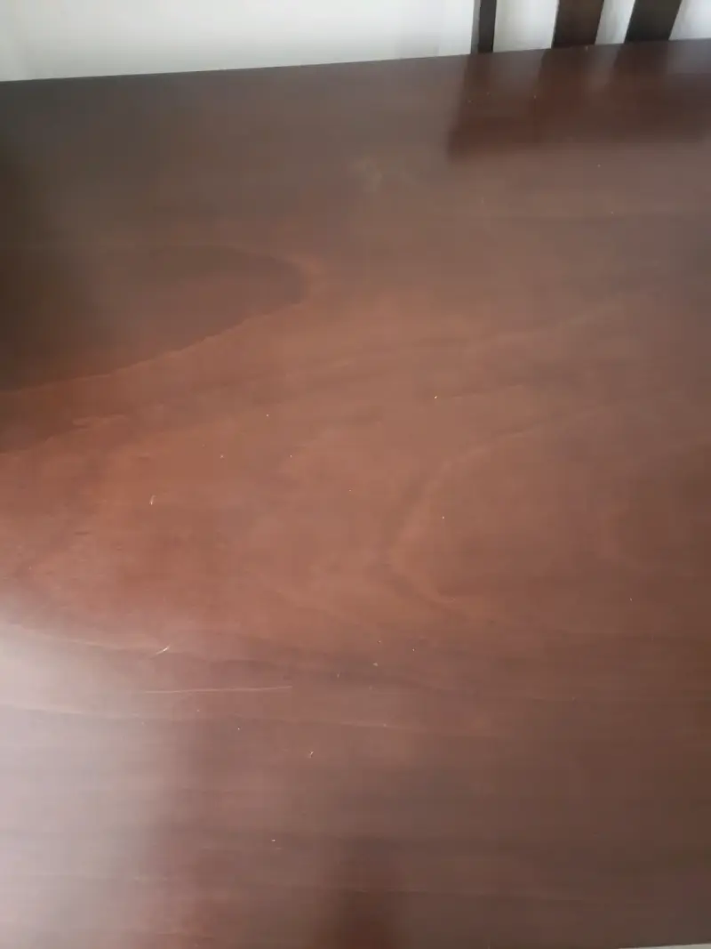 Mesa de comedor de madera con 4 sillas cuadrado - 3