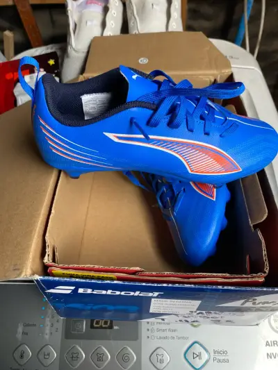 Zapatos de fútbol Puma Ultra 6 Play FG/AG - miniatura 3