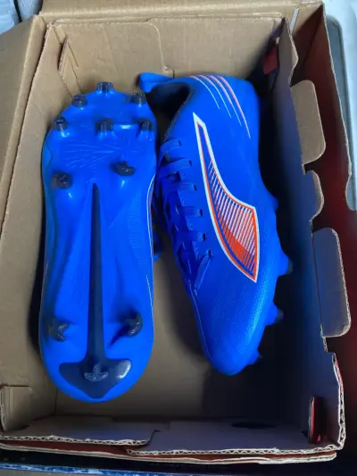 Zapatos de fútbol Puma Ultra 6 Play FG/AG - miniatura 5