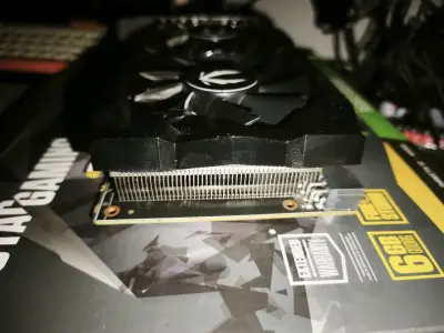 Vendo Tarjeta grafica Zotac GTX 1660 Super 6gb. - miniatura 5