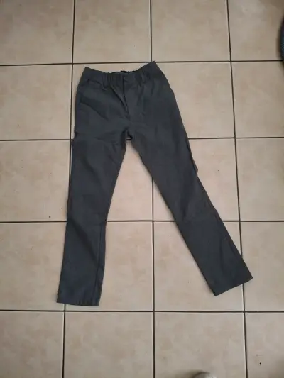 Pantalones de colegio gris talla 14 - miniatura 1