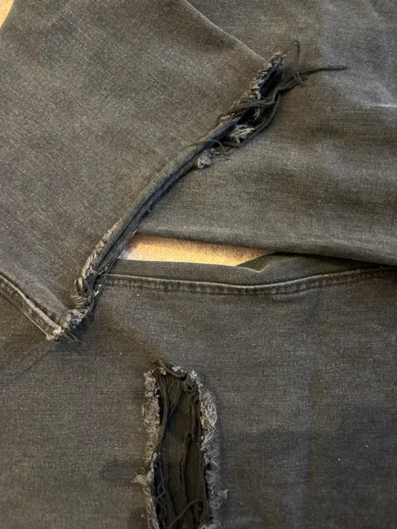 Jeans negros desgastados - 3