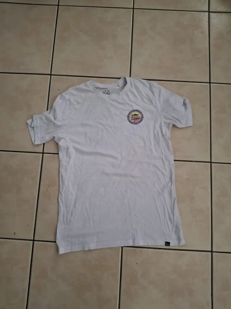 Polera blanca estampada de niño talla 16 - 1