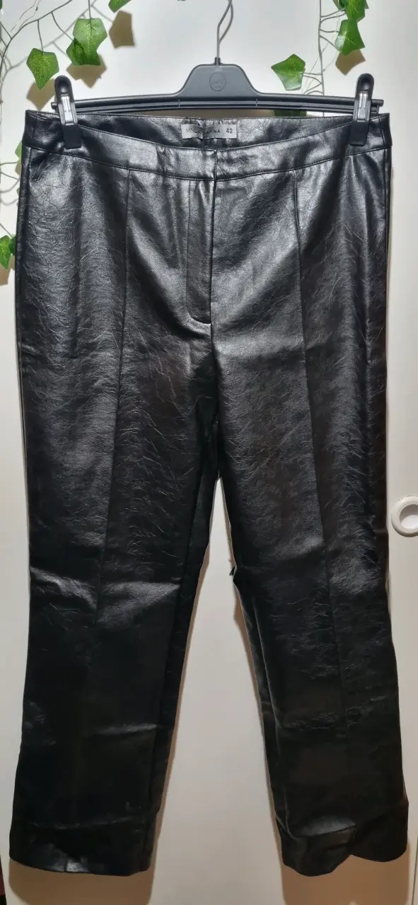 Pantalones de cuero sintético negro para mujer - 5