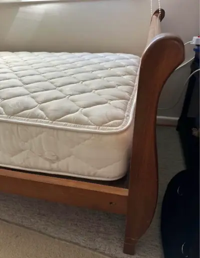 Cama de madera con colchón incluido - miniatura 4