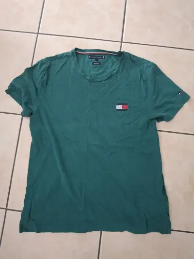 3 poleras de diferentes tallas de niño - miniatura 2