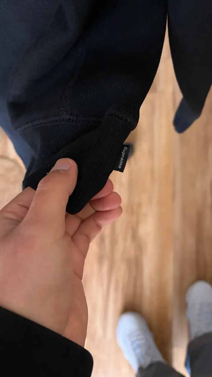 Polerón negro Supreme Box Logo - 4