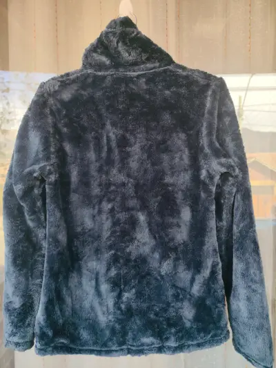 Chaqueta de felpa azul oscuro para mujer - miniatura 2