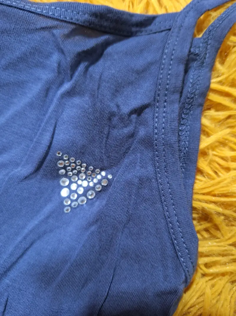 Vestido azul con detalles de tul y pedrería - 3
