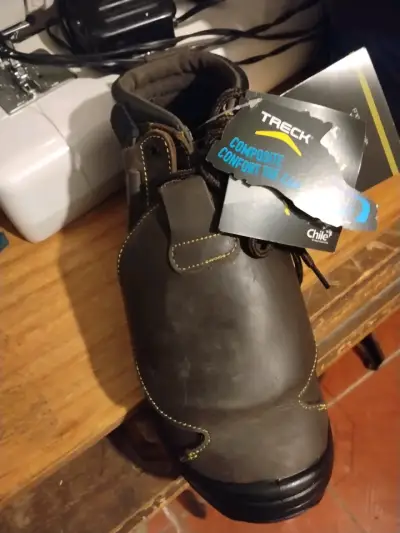 Botas de seguridad Treck con punta de composite - miniatura 1
