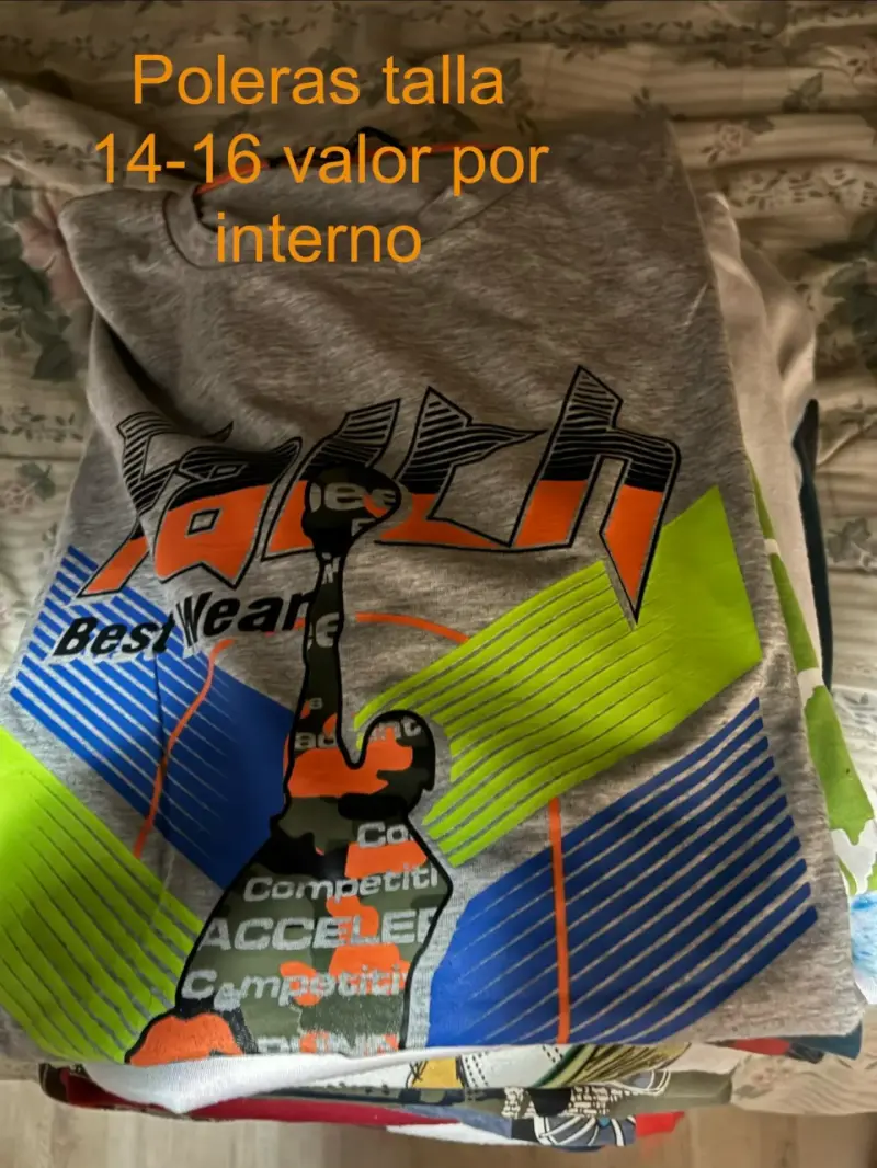 Lote de poleras para niños tallas 10-16 - 2