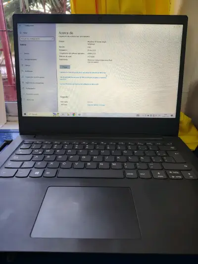 Notebook Lenovo V14 Celeron N4020 4GB RAM - miniatura 1