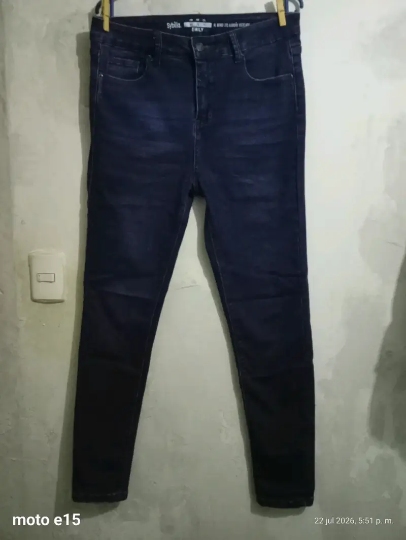 Jeans ajustados azul oscuro para mujer - 2