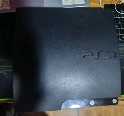 Consola PS3 Slim en buen estado - miniatura 1