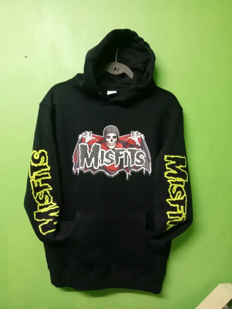 Polerón con capucha Misfits diseño calavera - 2