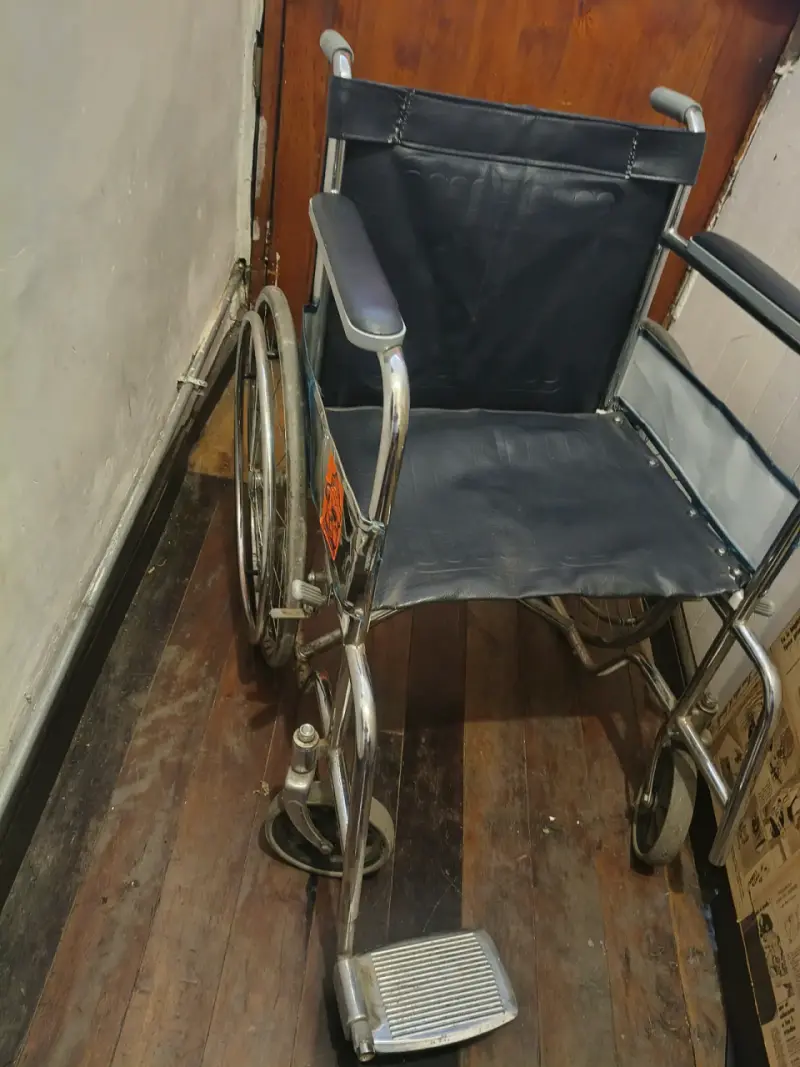 Andador plegable con asiento para adultos - 2