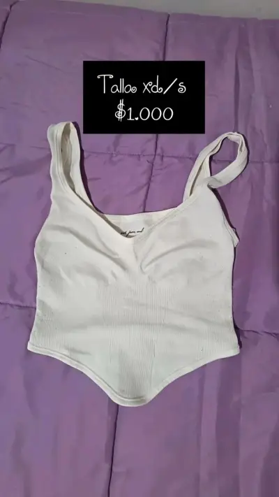 Top sin mangas American Eagle talla s,m/l - miniatura 4