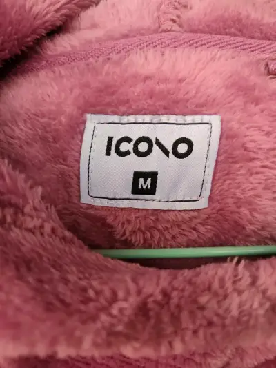 Polerón de felpa rosado con capucha para mujer - miniatura 2