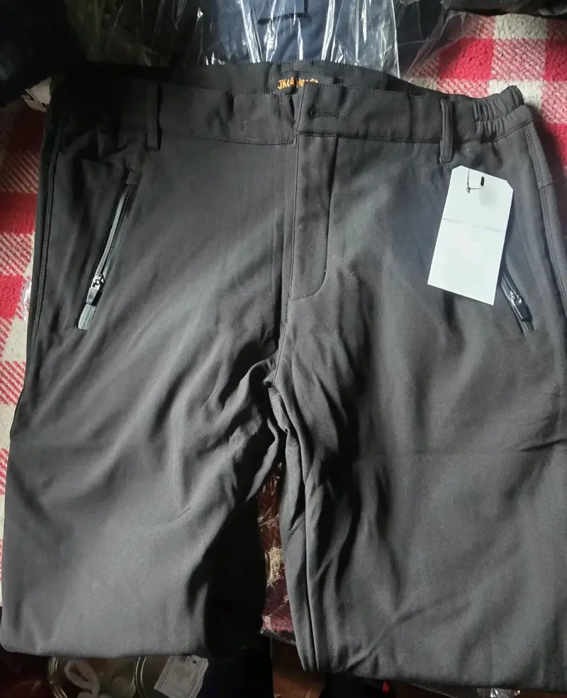 Botas de montaña negras con forro térmico - 3