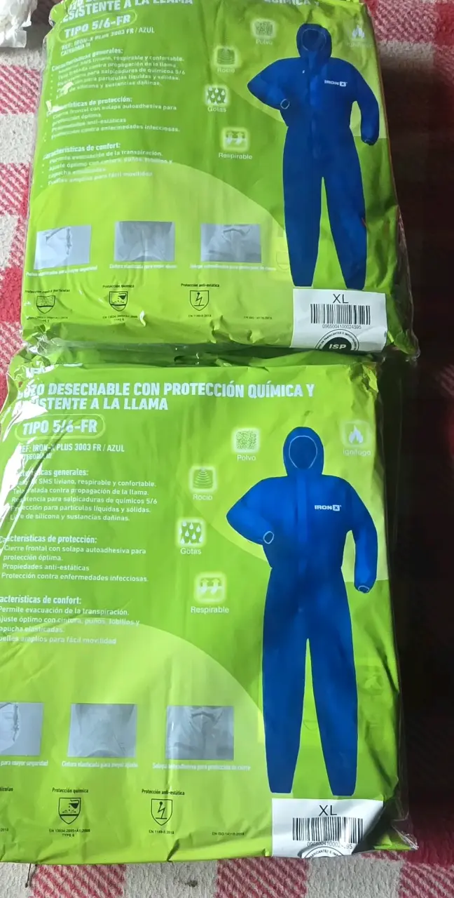 Botas de montaña negras con forro térmico - 5