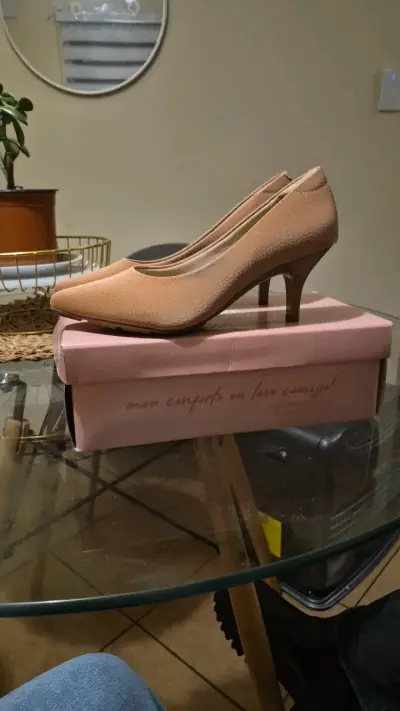 Zapatos de tacón palo rosa elegantes - miniatura 1