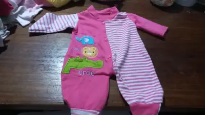 Vendo bolsas de ropita bebé niña - miniatura 1