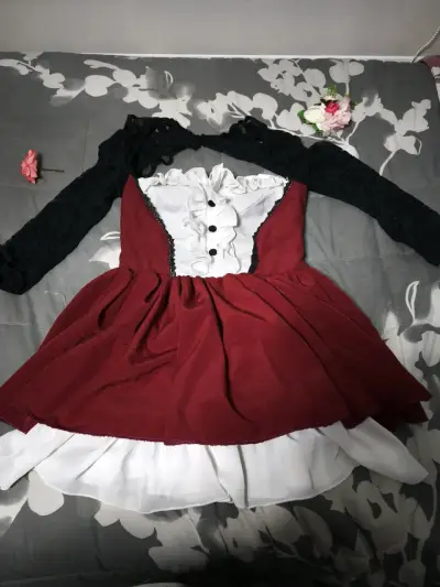 Vestido jirai key rojo con encaje negro - miniatura 1