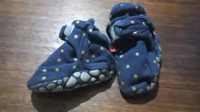 Vendo bolsas de ropita bebé niño - miniatura 6