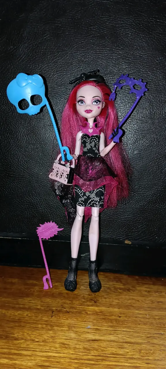 Muñeca Monster High con accesorios