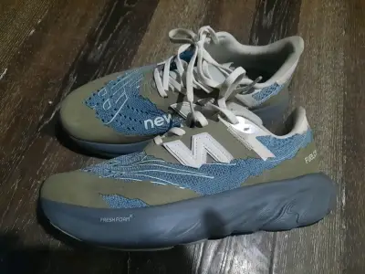Zapatillas deportivas New Balance Fresh Foam - miniatura 1