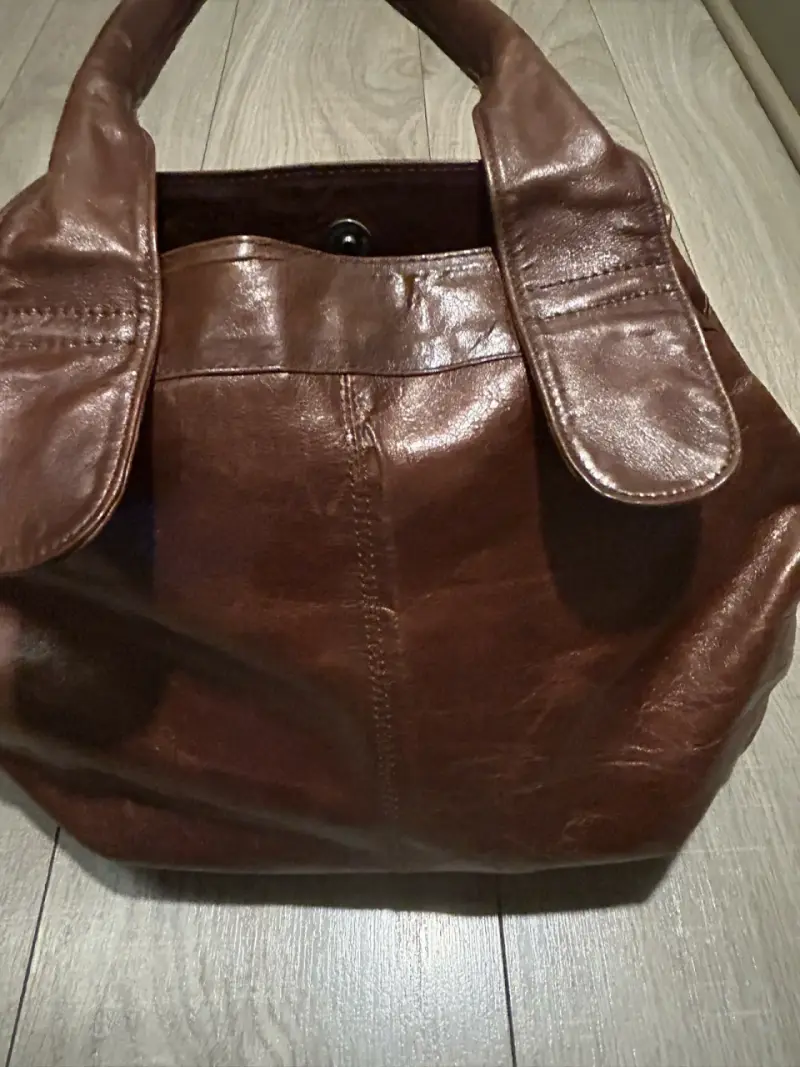 Bolso de cuero marrón elegante - 3