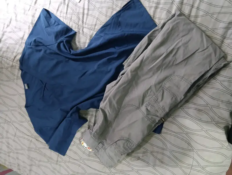 Uniformes clínicos - 4