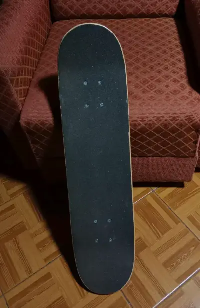 Tabla de Skate - Casi nueva - miniatura 1