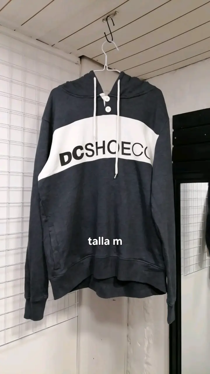 Polerón DC Shoes con capucha talla M