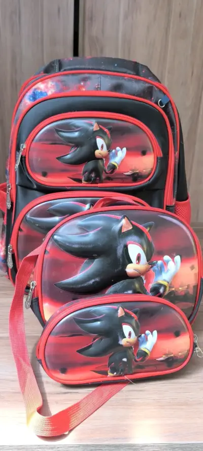 Set de mochilas escolares con diseño de personaje - miniatura 1