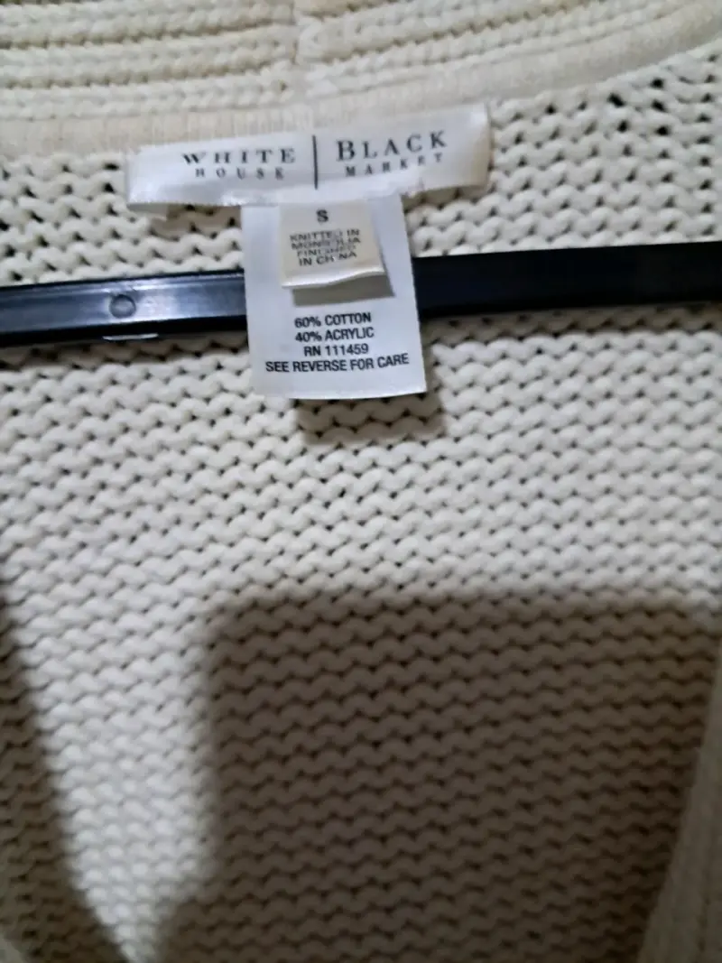 Cárdigan blanco con bufanda floral - 2
