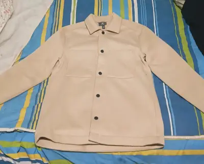 Chaqueta beige de hombre H&M en buen estado - miniatura 1