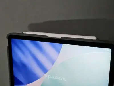 Ipad con teclado desmontable y funda protectora - miniatura 5