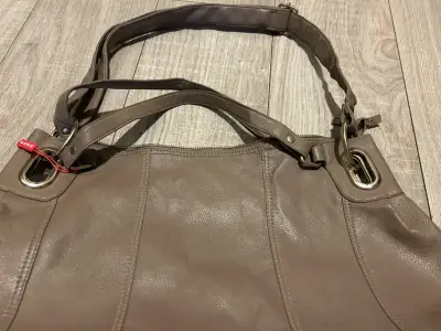 Bolso de eco  cuero marrón con asas resistentes - miniatura 4