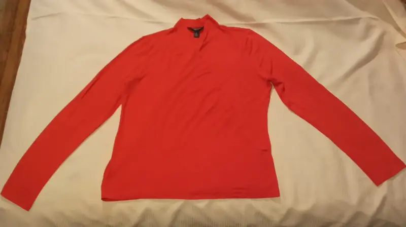Polera naranja de manga larga para mujer