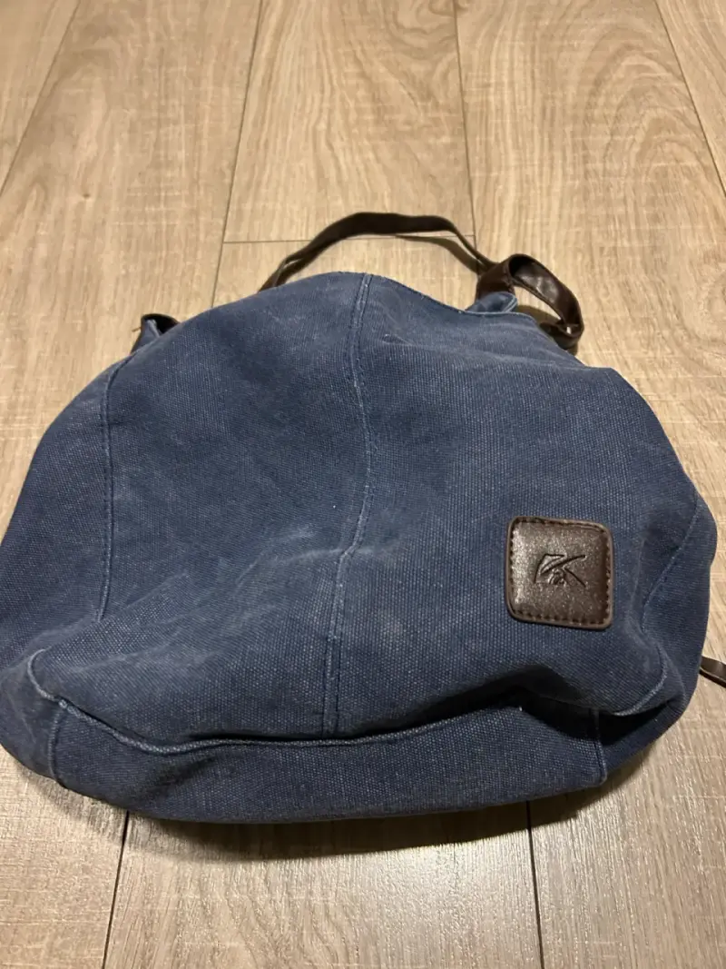 Bolso de lona azul con asa de cuero - 2