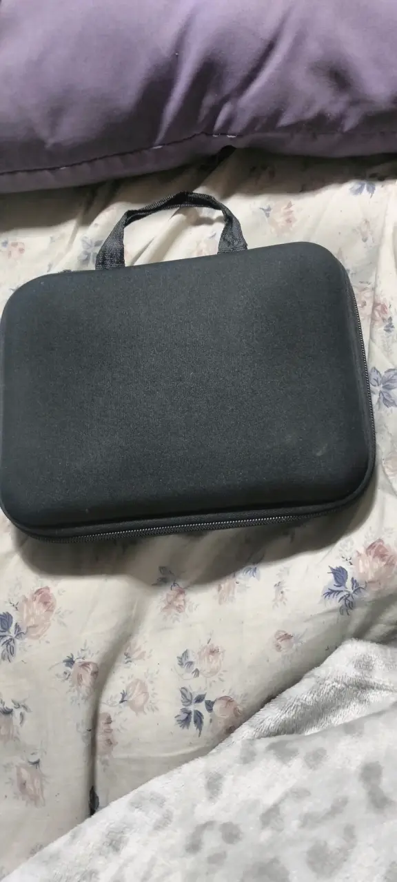 Drone plegable con control remoto y estuche - 2