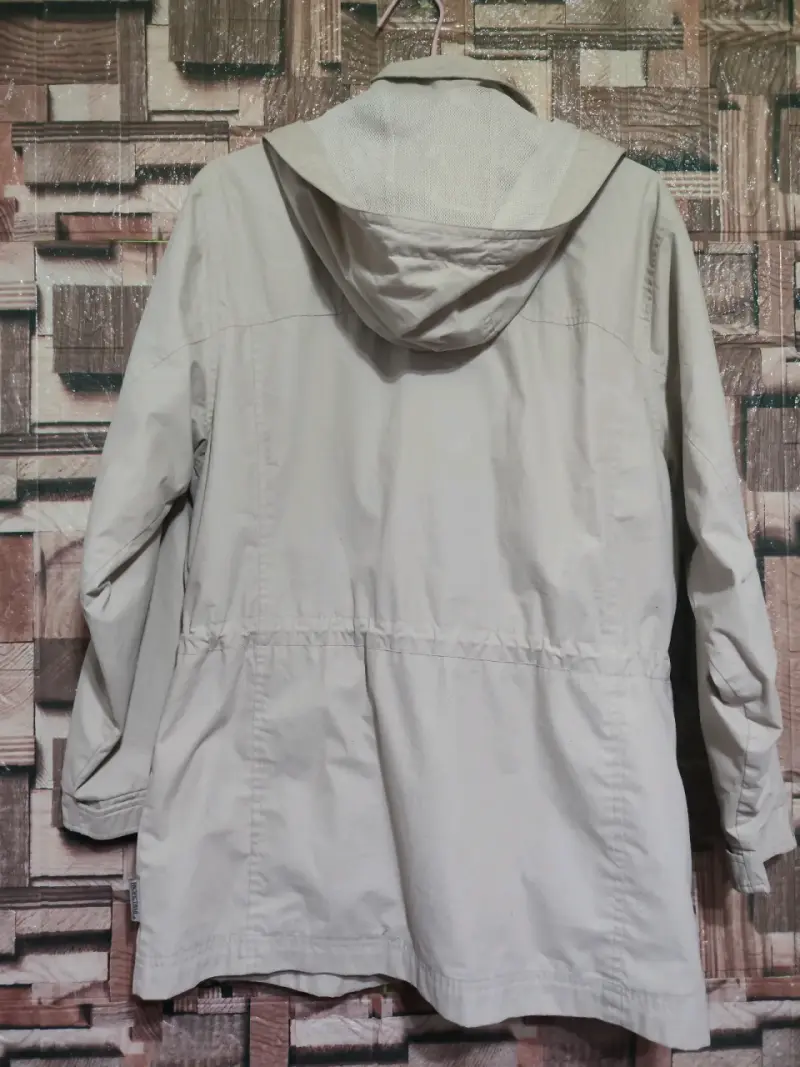 Parka beige para mujer con capucha - 3
