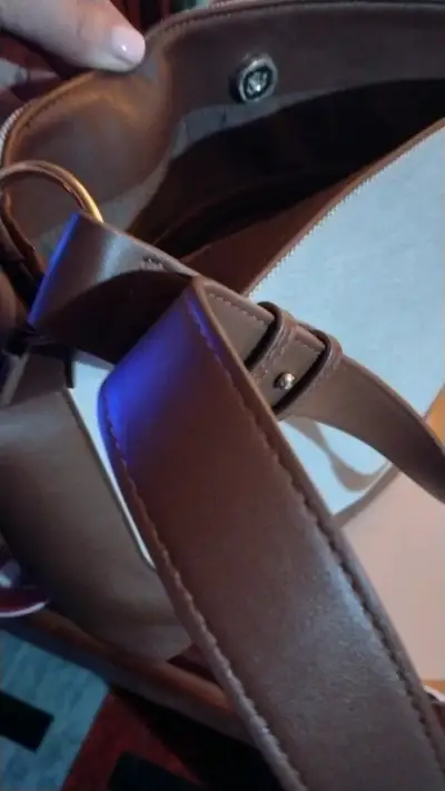 Bolso tote de lona y cuero elegante - miniatura 2