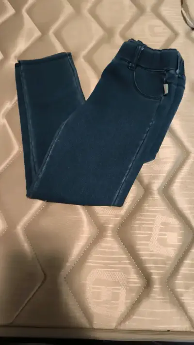 Jeans ajustados azul oscuro para niña - miniatura 1