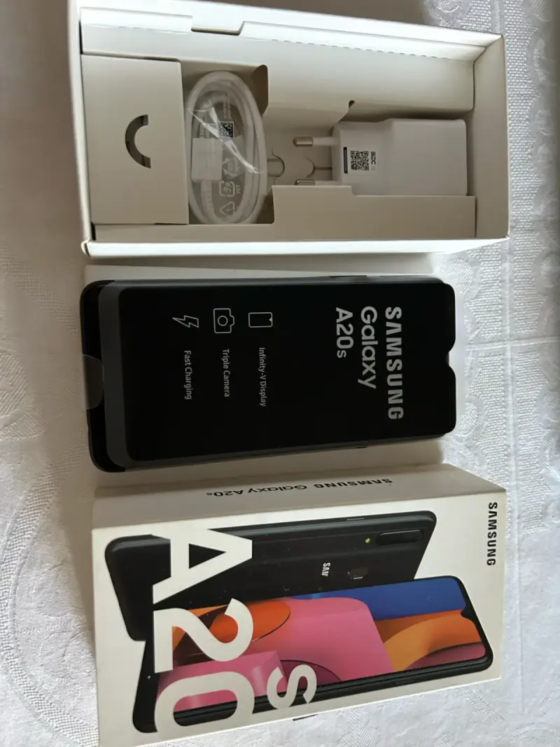 Samsung Galaxy A20s en caja original - 4