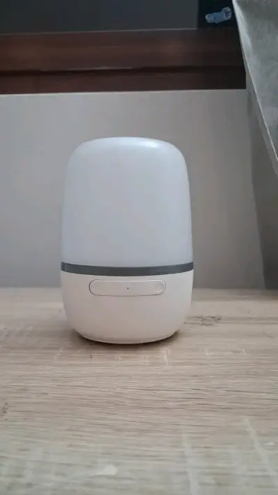 Lámpara LED inteligente con control táctil - miniatura 1